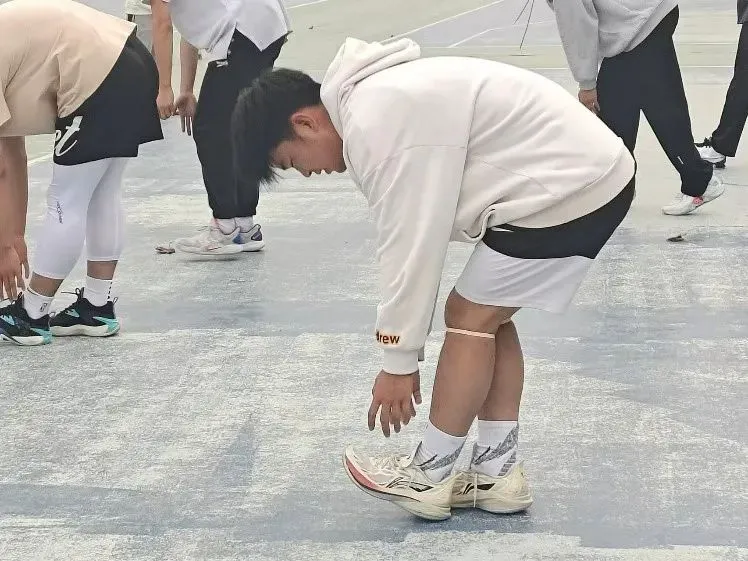 业余爱好者如何系统地学习篮球技能_0