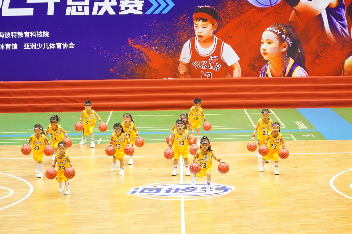 篮球力量训练计划表图片_1